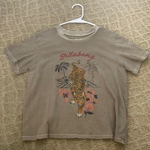 Tan billabong t shirt